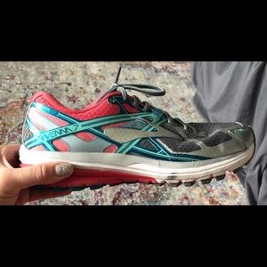 Women’s Brooks Running/walking shoe